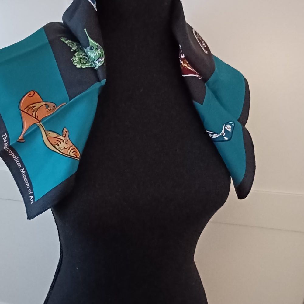 Shoe Scarf - Picture 6 of 8